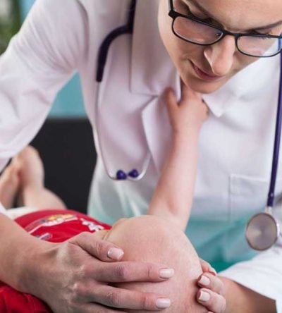 Especialista-en-Urgencias-Neurológicas-en-Pediatría
